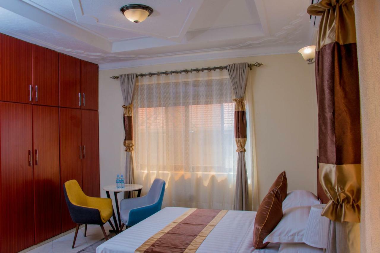 Jarin Hotel Kampala Luaran gambar