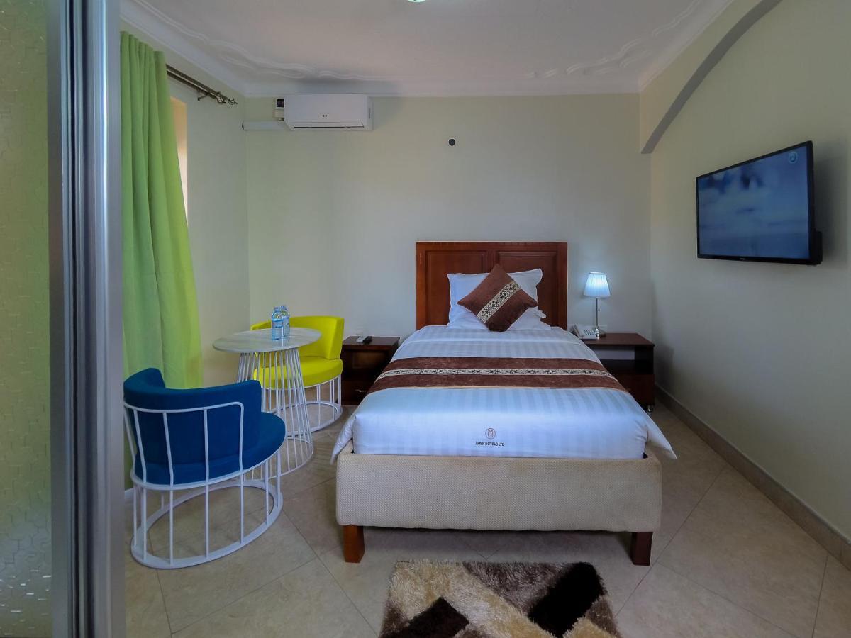 Jarin Hotel Kampala Luaran gambar