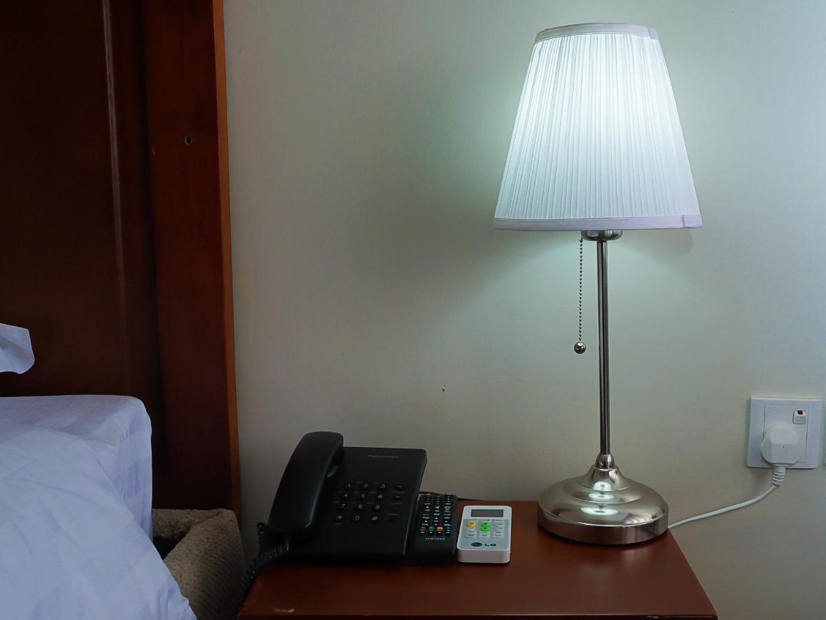 Jarin Hotel Kampala Luaran gambar